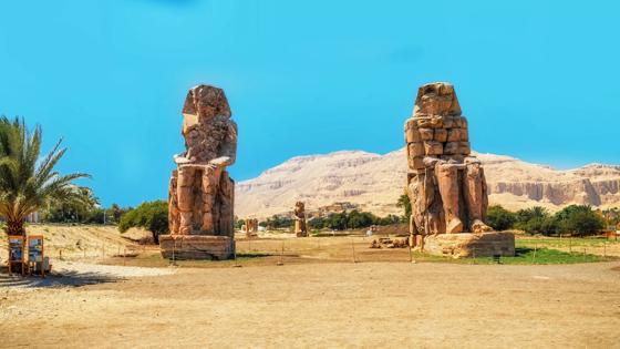 egypte_luxor_kolossen van memnon_b