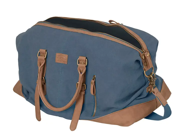 Human Nature Reistas Canvas