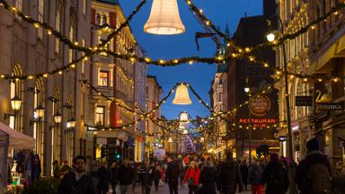 noorwegen_oostland_oslo-karls-joahns-gate-winter_jVisitOsloDidrickStenersen