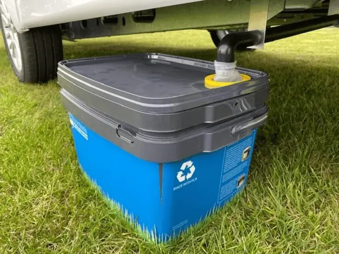 Smarttank - slimme vuilwatertank, schone overloop