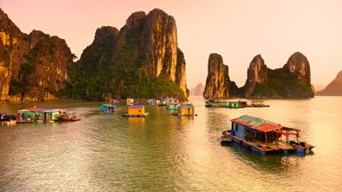 vietnam_halong bay_baai_overzicht_boot_b