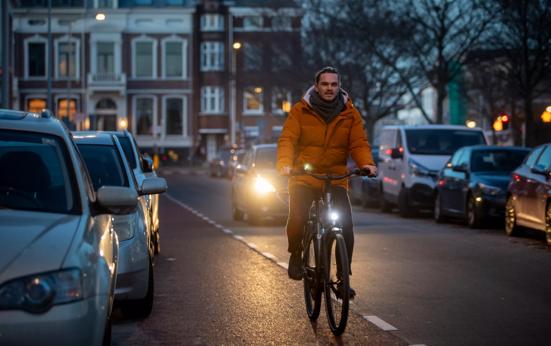 Verblinding door fietsverlichting vormt een groeiend probleem