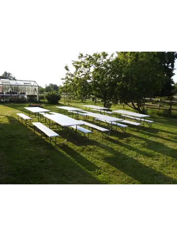 Inklapbare tafel en banken set - kunststof