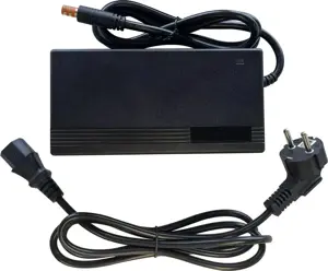 Lader geschikt voor Phatfour FLX 43V2A