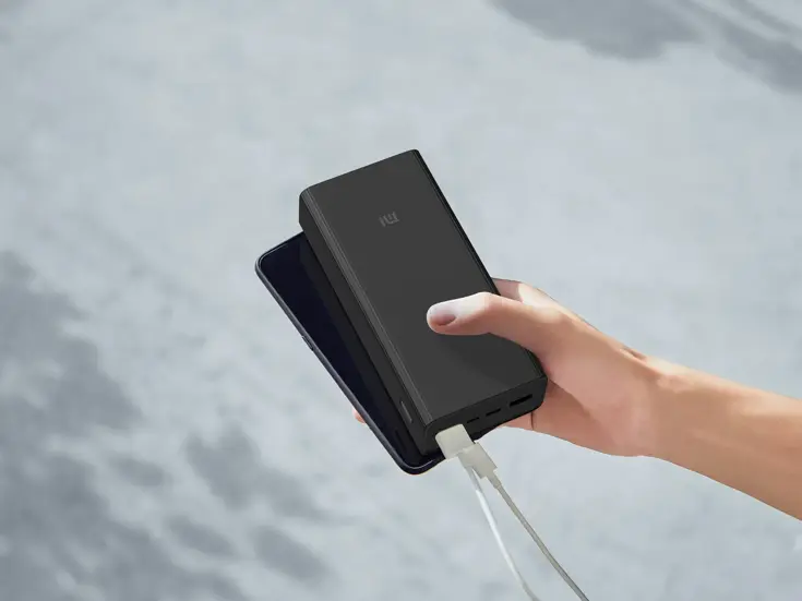Powerbank 30000 mAh met 18 W snelladen