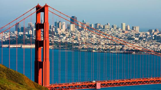 verenigde-staten_san-fransisco_golden-gate-bridge_skyline_b