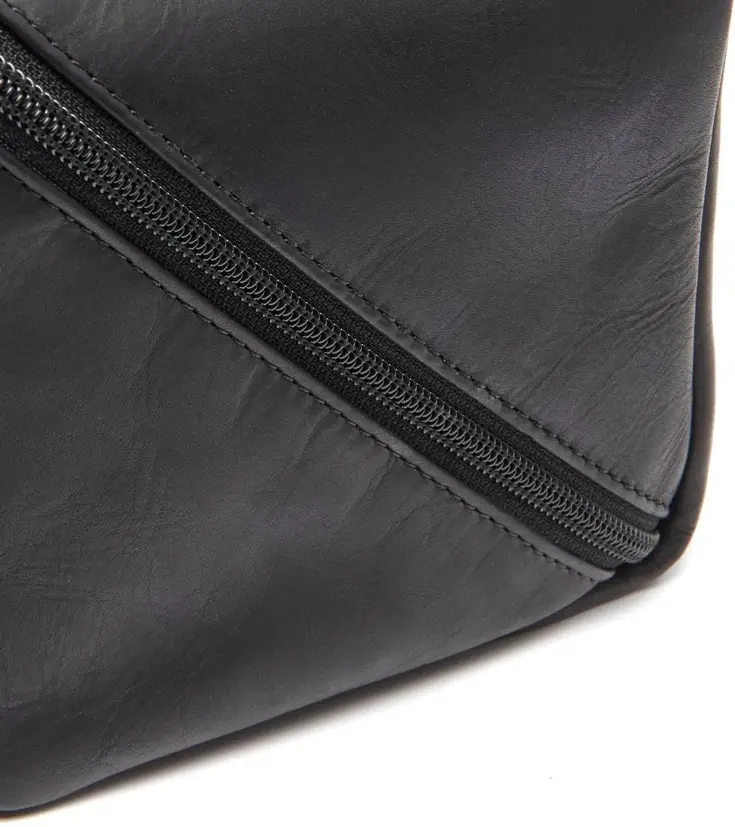 Chesterfield - Elmia - Leren toilettas