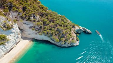 italie_apulie_gargano_kust_shutterstock