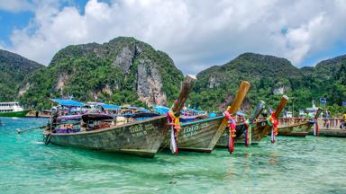 thailand_koh-phi-phi_boot_krijtrotsen_4_w.jpg