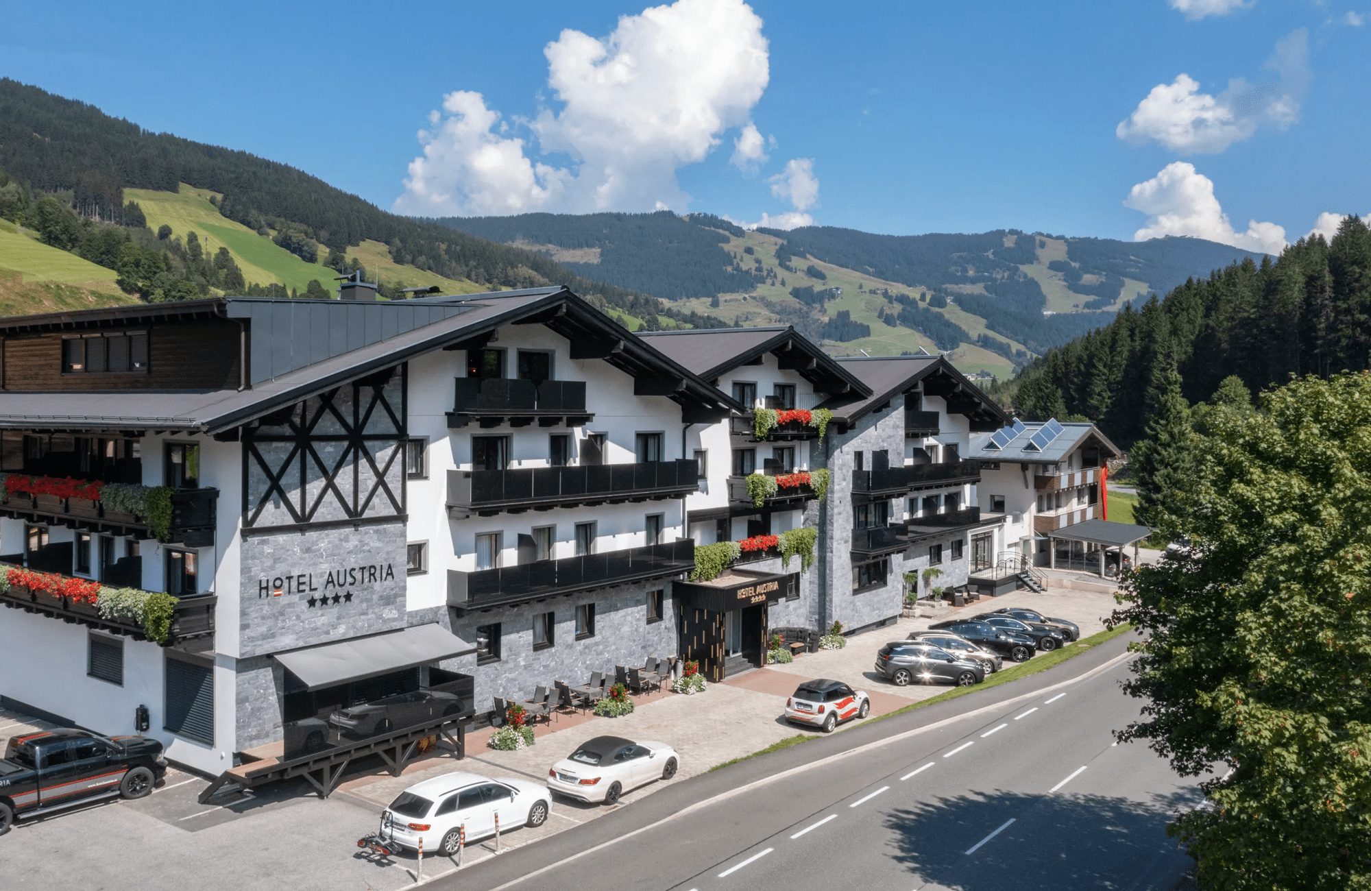 8-daagse autovakantie Saalbach - Hotel Austria afbeelding