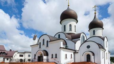 polen_baltische-staten_litouwen_klaipeda_pokrovo-nicolaas-kerk_getty