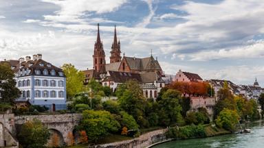 zwitserland_basel_munster_rijn_kerk_kapel_pixabay