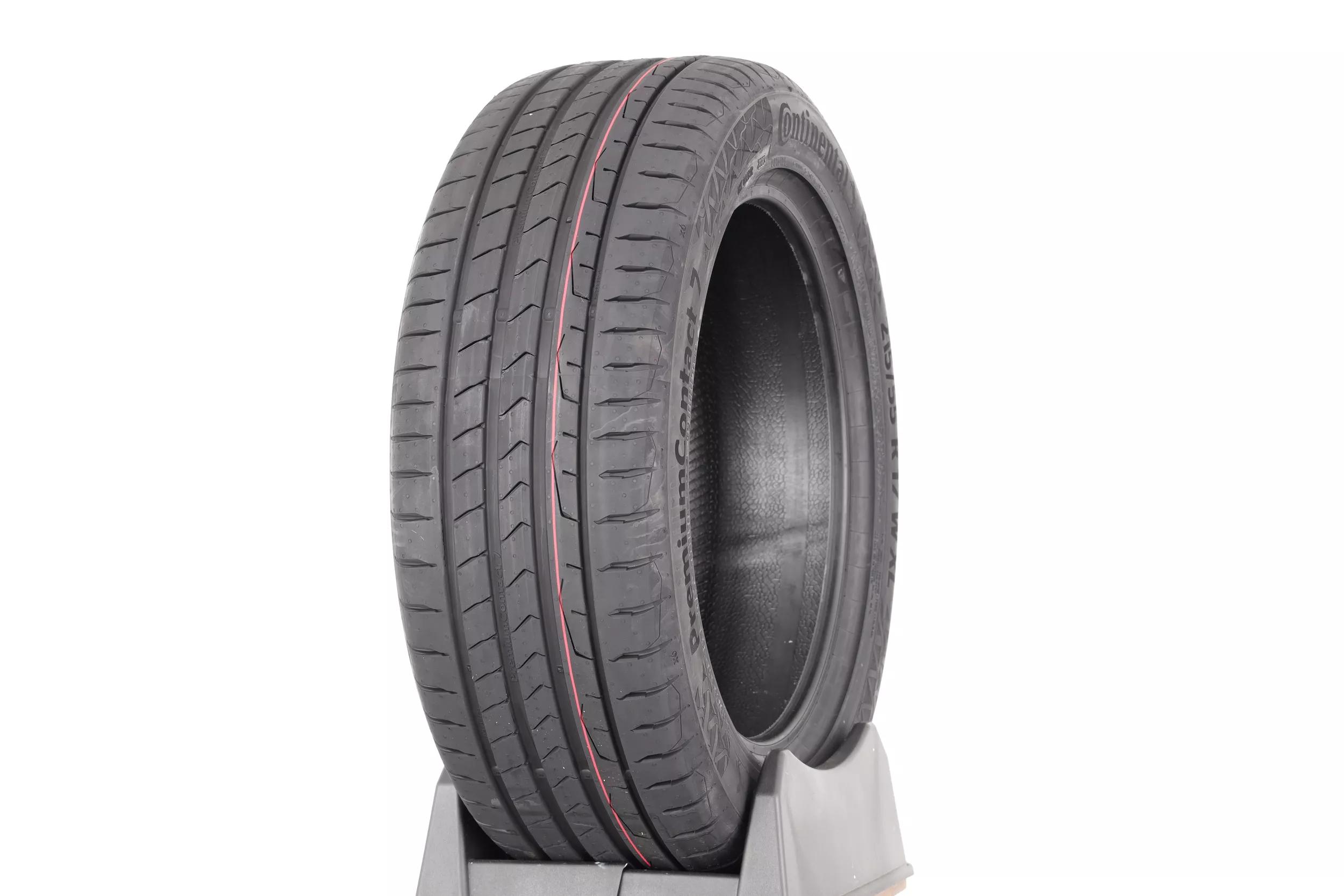Continental PremiumContact 7 | Zomerbandentest 2024 - 215/55 R17W