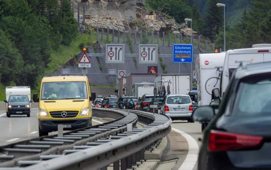 Zwitserland overweegt extra doorreiskosten voor buitenlands verkeer