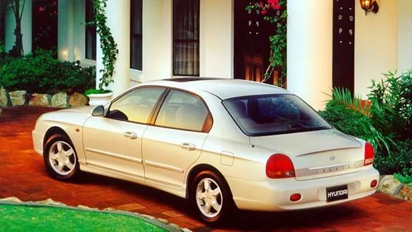 Hyundai Sonata III