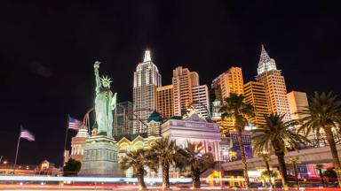 verenigde staten_nevada_las-vegas_avond_stad_verlicht_f