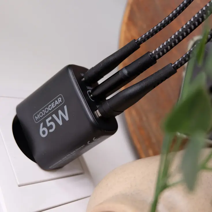 CHARGE+ 65W Oplader - USB en USB-C