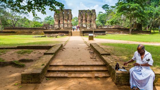 sri lanka_polonnaruwa_tempel_boeddha_o