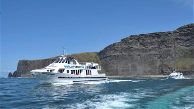 excursie_boot_ierland_clare_cliffs-of-moher_bill-obriens-doolin-ferry-company_h