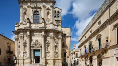 Italië, Puglia, Lecce, Chiesa di Santa Chiara, kerk - GettyImages-1178588815