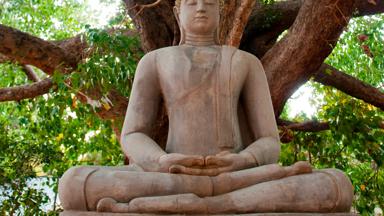 sri lanka_anuradhapura_boeddha_f