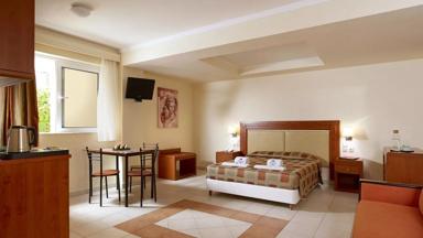 hotel_griekenland_eretria_avantissuiteshotel_tweepersoonskamer